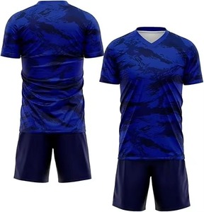 ชุดฟุตบอลสั่งทำสีน้ำเงิน พิมพ์ลายแบบซับลิเมชั่น เสื้อทีมพร้อมกางเกงขาสั้น ชุดสำหรับผู้ใหญ่ ใส่ได้ทั้งชายและหญิง ระบายอากาศได้ดี ผลิตจากโพลีเอสเตอร์ ชุดกีฬา - Product Image 4