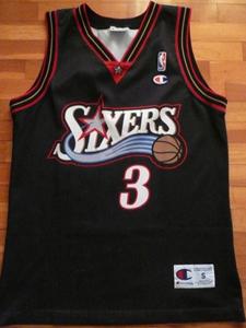 Maillot de basket-ball réversible en mesh de qualité supérieure, design de maillot de basket-ball dernier cri, vêtements de basket-ball en gros à prix abordable, OEM - Product Image 3