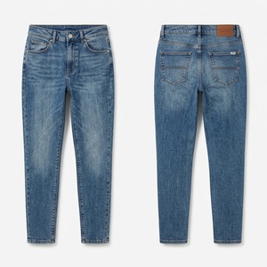 Jeans Casuales de Mezclilla de Algodón de Primera Calidad, 400 GSM, para Mujer, Negros, de Pierna Recta, con Logotipo Personalizado, Etiqueta Tejida y Parche en Relieve - Product Image 4