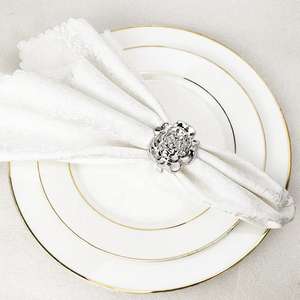 ชุดแหวนรองผ้าเช็ดปากแบบหรูหรา ใช้ซ้ำได้ อุปกรณ์ตกแต่งโต๊ะอาหารสุดหรูสำหรับงานเลี้ยงและงานปาร์ตี้ - Product Image 3