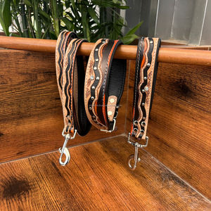 Fabricants collier de luxe en cuir repoussé à la main collier de chien laisse de circulation formation animal de compagnie chat chien en cuir véritable ensembles de colliers de laisse - Product Image 3