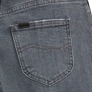 กางเกงยีนส์ขาสั้นผู้หญิงสีตัดกัน ผลิตในปากีสถาน คุณภาพสูง สวมใส่สบาย - Product Image 6