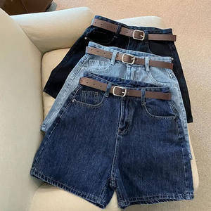 กางเกงยีนส์ขาสั้นผู้หญิงคุณภาพดีที่สุดจากผู้ผลิตชั้นนำ เนื้อผ้าน้ำหนักเบา นุ่มสบาย ตอบโจทย์ความต้องการสูง บริการ OEM กางเกงยีนส์ขาสั้นผู้หญิงยอดนิยม - Product Image 1