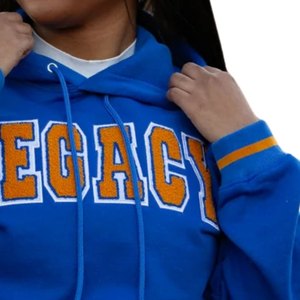 Sudadera con Capucha Sigma Gamma Rho Legacy para Mujer, Azul y Dorado, Sudadera de la Hermandad Griega, Estilo Casual Urbano, Ajuste Cómodo Premium - Product Image 5