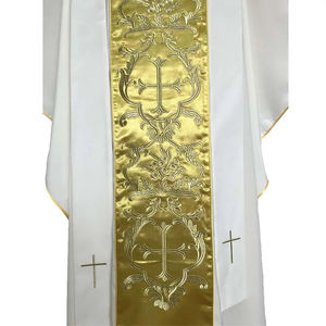 Nueva Casulla de Sacerdote Blanca Mate de Poliéster con Bordado Dorado y Estola, Hecha a Medida, Nueva Casulla Bordada 2026 - Product Image 3