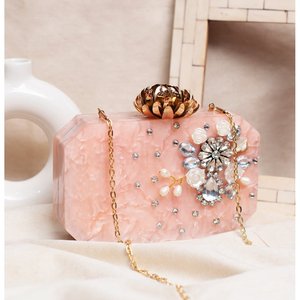 Pochette de soirée élégante en acrylique rose pâle avec pierres pour femme - Product Image 4