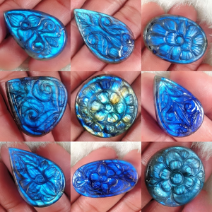 Sculpture artisanale en labradorite naturelle avec éclat artistique |   Pierre précieuse en cristal sculptée à la main |   Fournitures pour la fabrication de bijoux |   Pierre naturelle - Product Image 3