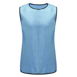 Chalecos de Entrenamiento de Fútbol al por Mayor con Logotipo Personalizado, 100% Poliéster, Malla Transpirable, Ligeros - Product Image 2