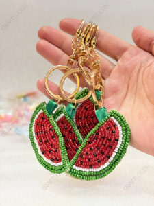 Al por mayor Colgante para bolso y llavero de rodaja de sandía con cuentas de algodón hecho a mano, Ecológico, Duradero, Accesorio de moda de verano OEM ODM - Product Image 4