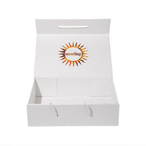 Boîtes cadeaux personnalisées pour vêtements avec poignées à cordon, boîtes d'emballage rigides pour vêtements, adaptées aux t-shirts, robes et sweats à capuche - Product Image 4