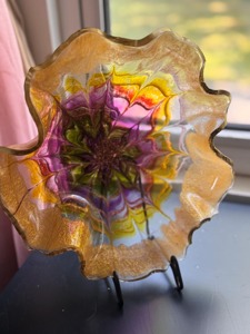 Tazón de Resina Artístico Moderno Hecho a Mano con Patrón Decorativo, Apto para Alimentos, de Lujo para el Hogar, con Superficie Interior Lisa - Product Image 2
