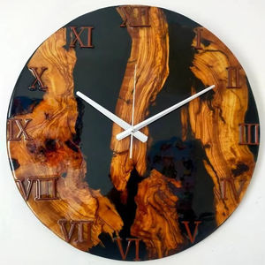Horloge murale sur mesure en résine époxy et bois d'olivier, design moderne, mouvement à quartz, affichage à aiguilles, bord brut, style rustique, cadeau pour la maison, sur commande - Product Image 1
