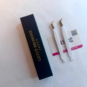 แหนบดึงขนตาสแตนเลสสีขาว Getup Brosons Impex รุ่น Heart Crown Cutout ปลายแหลมแม่นยำ ป้องกันแม่เหล็ก จับถนัดมือ ออกแบบพิเศษ - Product Image 4