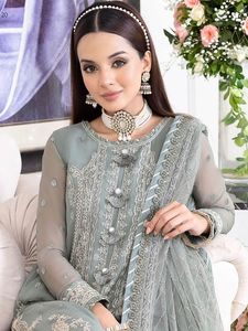 Robe d'été pour femmes, style pakistanais, design traditionnel, en mousseline de soie, best-seller, robe de soirée non cousue, design de créateur - Product Image 4
