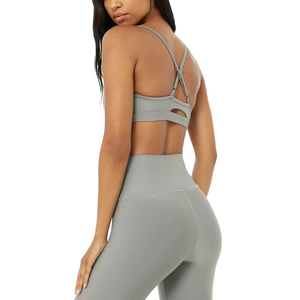 ชุดโยคะผู้หญิง ผลิตในปากีสถาน พร้อมเข็มขัดรัดเอว แขนเสื้อขวา มีโลโก้ ผลิตจากผ้าสแปนเด็กซ์/ไนลอน เป็นมิตรต่อสิ่งแวดล้อม ป้องกันแบคทีเรีย ระบายอากาศได้ดี แห้งเร็ว - Product Image 4