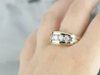 男士复古莫桑石结婚戒指 5 颗宝石圆形切割戒指 925 纯银 14K 镀黄金 TISHYA DIAMOND