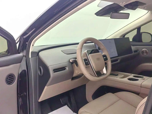 SUV électrique standard Li-Auto I8 2023, 2600 km de kilométrage, voitures d'occasion en provenance de grossistes en voitures d'occasion - Product Image 3