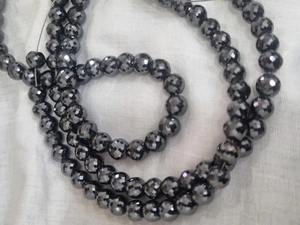 48 perles de moissanite noires effet diamant |   8 MM |   Coupe AAA |   Facetté |   Mahigems Exports |   Origine Gujarat |   Pendentif et bijoux en diamant - Product Image 2