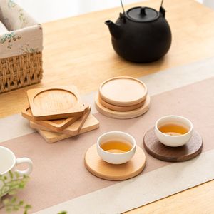 Ensemble de sous-verres en bois de hêtre lisse avec rainure pour le jus, sous-verres ronds et carrés sans éclats pour tasses à thé, protection de table basse - Product Image 2