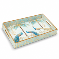 Plateau de service élégant en émail motif paon |   Plateau rectangulaire en bois naturel avec poignées découpées et bords surélevés pour servir le thé, le café, lors de dîners ou de mariages