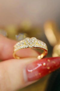 แหวนเพชรทรงดอกไม้แบบ Eternity Band สำหรับผู้หญิง ชุบโรเดียม เงินแท้ 925 เครื่องประดับแต่งงาน/หมั้นแบบคลาสสิก - Product Image 4