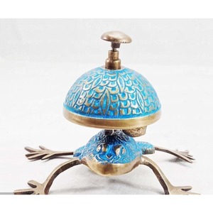 Campana de Servicio Antigua de Latón Macizo con Acabado de Esmalte Azul Turquesa Vintage, Campana de Escritorio Decorativa Hecha a Mano de Metal - Product Image 2