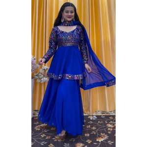 Vestido Maxi para Fiesta, Talla XL, Parte Superior e Inferior con Dupatta, Adornado con Hilos y Lentejuelas para un Look Elegante - Product Image 5