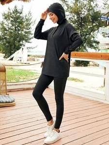 Ensemble de sport modeste pour femmes avec fermeture éclair et poches, ensemble de gym musulman à séchage rapide pour femmes, ensemble de vêtements de sport musulmans pour femmes - Product Image 2