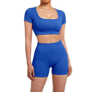 Shorts de Yoga Transpirables de Cintura Alta – Leggings Cortos Deportivos de Spandex y Nailon para Mujer - Product Image 1