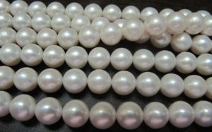 Perles blanches naturelles de forme ronde, 10-11 mm, qualité supérieure, vendues par brin de 15-16 pouces de long. - Product Image 3
