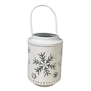 Vente en gros de porte-bougies votives en métal durables de style Noël, faits à la main, pour la décoration de table et suspendue à la maison - Product Image 3