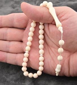 Rosario de Resina Blanca Hecho a Mano, Cuentas Redondas Circulares con Temática Religiosa Budista, Misbaha, Tasbih, Subha, Joyería Artesanal - Product Image 2