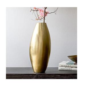 <b>Elegant</b> And Luxurious Design Aluminium flower Vase both Tabletop and floor vase - Product Image 3