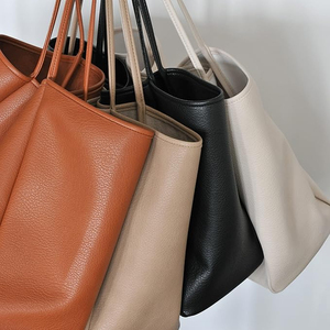 Sac fourre-tout en cuir PU noir pour femme, design minimaliste à ouverture supérieure, utilisation quotidienne toutes saisons - Product Image 4