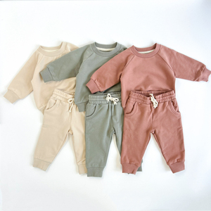 Ensemble de survêtement pour enfants respirant, de haute qualité, personnalisable et imprimé, 2 pièces, en coton biologique, survêtement à col rond pour bébés garçons - Product Image 1