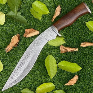 Cuchillo Bowie de Caza de Hoja Fija de Acero de Damasco Hecho a Mano con Madera Exótica y Funda de Cuero, Regalo Ideal - Product Image 1