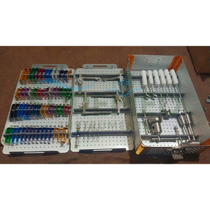 Ensemble d'opérations chirurgicales cervicales : instruments orthopédiques pour la colonne vertébrale, kit de rétracteurs cervicaux de qualité médicale - Product Image 1