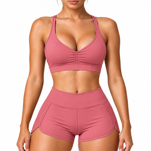 Ensemble de yoga OEM pour femme avec soutien-gorge et short de sport à séchage rapide, motif tie-dye, avec coussinets de poitrine intégrés - Product Image 1