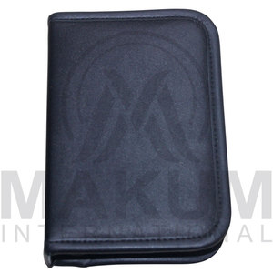 MAKUM INTERNATIONAL Estuche para Cartas de Póker de Cuero Ecológico de Alta Calidad con Función Lavable - Product Image 2