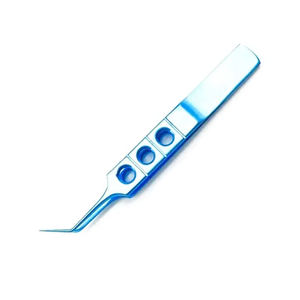 Pinzas de microligadura vascular de titanio azul de 7.5 mm con mandíbulas lisas de 4.5 mm y 8.5 cm (3.3 pulgadas) de Grip Surgical - Product Image 6