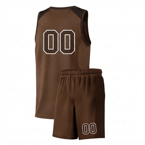 Camiseta y Pantalones Cortos de Baloncesto Reversibles Personalizados y Económicos, 100% Poliéster, Transpirables, con Logotipo Bordado Personalizado - Product Image 4
