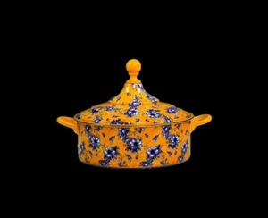 Nouvel Arrivage – Plat de Cuisson en Métal Émaillé Floral avec Couvercle en Acier Inoxydable Durable – Ustensile de Luxe pour Maintien au Chaud des Aliments – Vente en Gros pour Buffets - Product Image 6