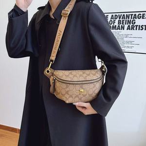 Fashion Women's Crossbody <b>Bag</b> Letter Pattern Microfiber Synthetic Leather Single Strap <b>Zip</b> Closure All Seasons Daily Use - Product Image 1
