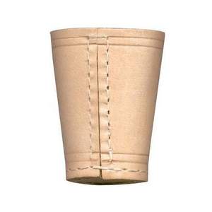 Copa de Dados Clásica Hecha a Mano de Cuero 100% Genuino, 4 Piezas, Cuero Natural de Curtido Vegetal, para Deportes y Entretenimiento - Product Image 4