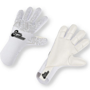 Gants de gardien de but de football professionnels jaunes – paume en latex, protections pour les doigts, design respirant pour les joueurs jeunes et adultes - Product Image 4