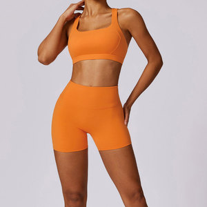 Ensemble de yoga lavande : Leggings évasés taille haute et veste longue zippée en Spandex/Nylon, extensible dans les quatre sens, respirant, sans coutures, couleur unie - Product Image 4