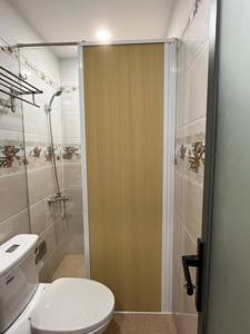 Persianas plegables de nido de abeja de primera calidad diseñadas para ventanas, que se ajustan al interior y ofrecen sombreado ajustable a la izquierda, a la derecha y hacia arriba. - Product Image 3