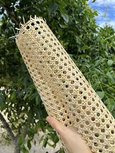 Malla de Ratán Natural de Alta Calidad, Rollo de Mimbre Tejido Blanqueado, Marca Vietnamita Ms. Wendy T2, Duración de 10+ Años - Product Image 1