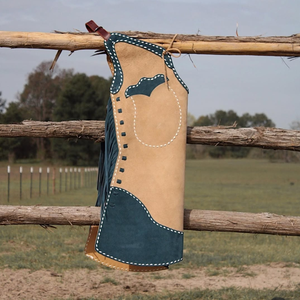 Chaps de Cuero Genuino Personalizados de Dos Tonos, de Cintura Alta y Largo Completo, Unisex, con Patrón Sólido, Tela Tejida, Flecos y Logotipo Personalizado para Montar a Caballo - Product Image 1