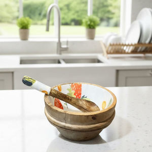 Bol en bois naturel artisanal, biodégradable et écologique pour servir des salades, des fruits, des collations et pour la décoration de la maison - Product Image 5